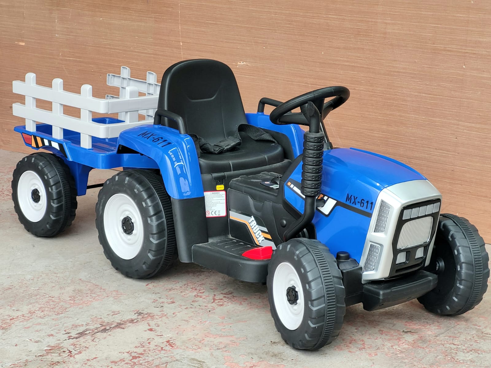 12V Electric Tractor Trailer1