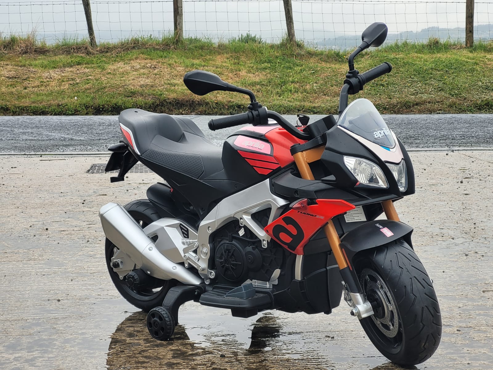 lk kids ride on motor cycle