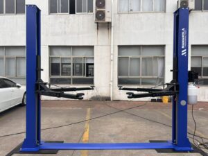 Manarola 4 Ton 2 Post Car Lift -Single Phase